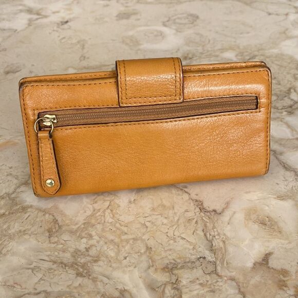 Roots / Coach / Courreges / Guy Laroche Leather Wallets Bundle of 4 - Picture 15 of 16